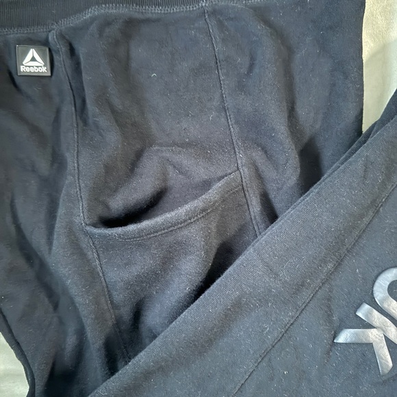 Woman’s Reebok pants Joggers size M - Picture 5 of 6